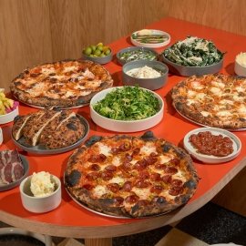 Cent's Pizza + Goods